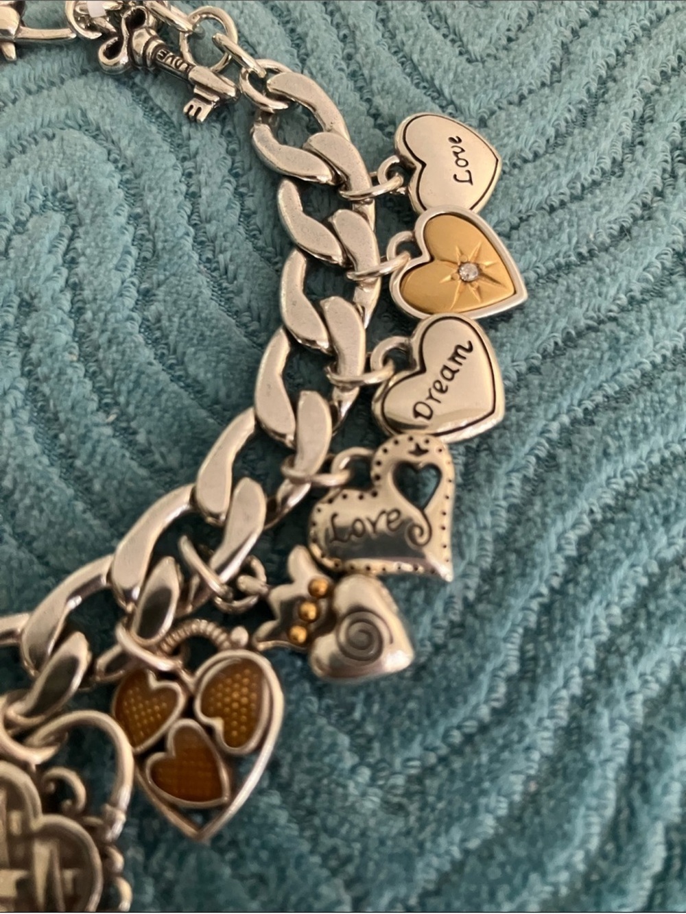 Brighton Silver and Gold Tone Heart Charm Bracelet NWT - Picture 4 of 8